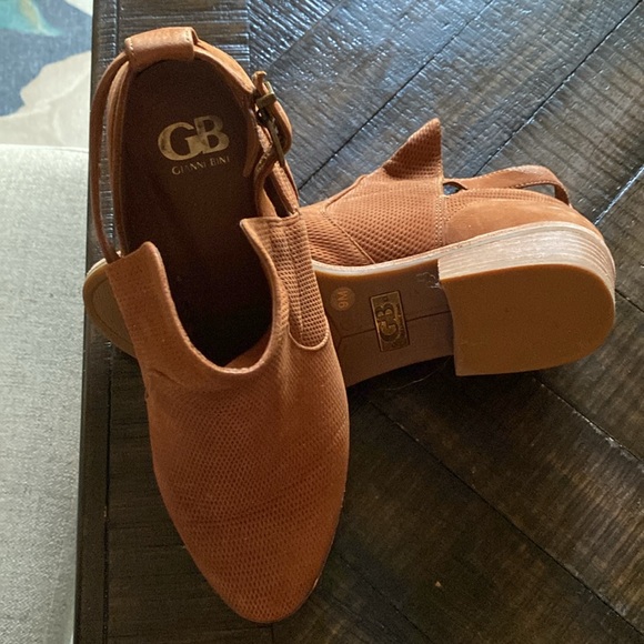 GB booties - Picture 3 of 5